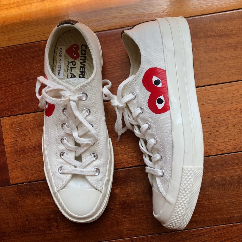COMME DES GARÇONS PLAY Chuck Taylor Sneakers